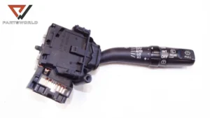 Лост чистачки 84652-05170 за toyota  corolla verso ii (ar10) 2.2 d4d 136 hp (mpv)