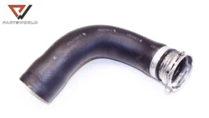 Маркуч турбо  за toyota  corolla verso ii (ar10) 2.2 d4d 136 hp (mpv)