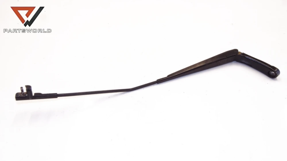 Рамо чистачка предна дясна за vw golf v 1.9 tdi 105 hp bkc (hatchback) Рамо чистачка предна дясна за vw golf v 1.9 tdi 105 hp bkc (hatchback)