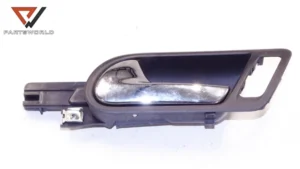 Вътрешна дръжка предна лява  за vw golf v 1.9 tdi 105 hp bkc (hatchback)