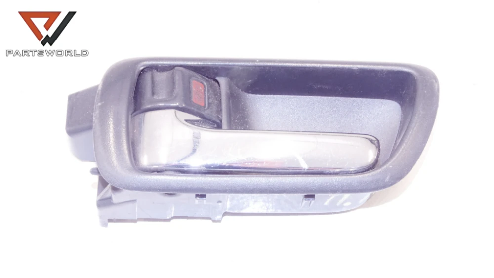 Вътрешна дръжка задна лява за toyota corolla verso ii (ar10) 2.2 d4d 136 hp (mpv) Вътрешна дръжка задна лява за toyota corolla verso ii (ar10) 2.2 d4d 136 hp (mpv)