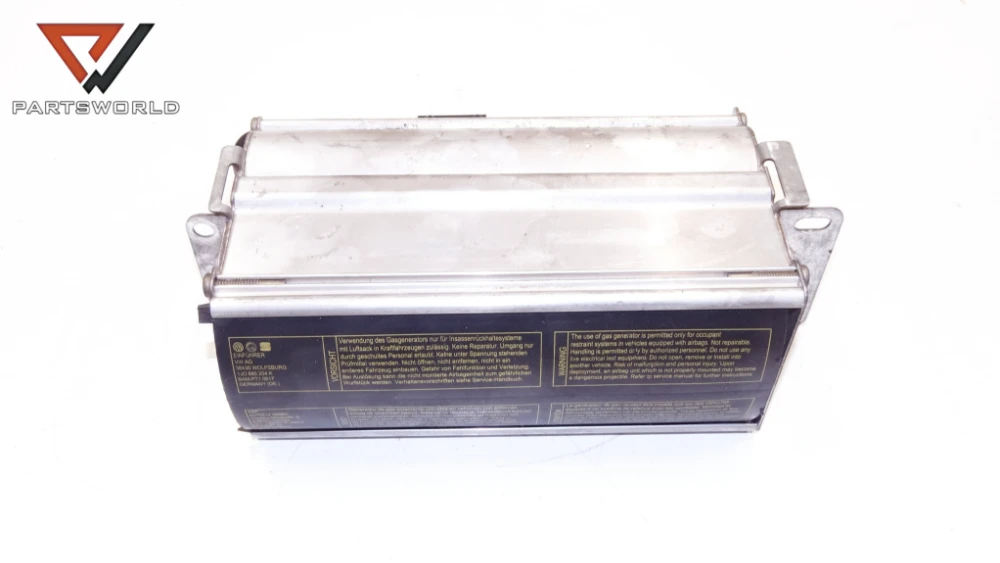 airbag пасажер за vw golf iv 1.9 tdi 131 hp asz (hatchback) airbag пасажер за vw golf iv 1.9 tdi 131 hp asz (hatchback)