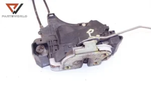 Брава врата предна дясна  за mitsubishi colt vi (z30) 1.5 di-d 68 hp (hatchback)