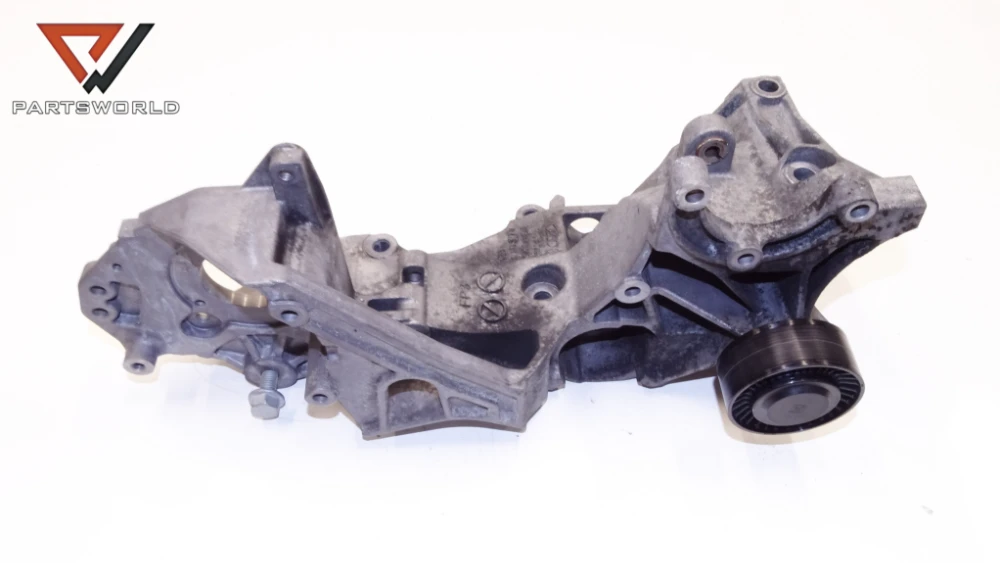 Конзола двигател 03l903143h за audi a4 (b8 8k) 2.0 tdi 143 hp (avant) Конзола двигател 03l903143h за audi a4 (b8 8k) 2.0 tdi 143 hp (avant)