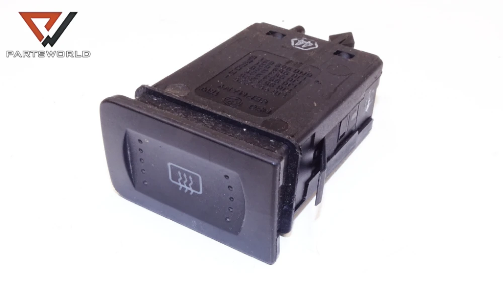 Копче подгрев задно стъкло за vw golf iv 1.9 tdi 131 hp asz (hatchback) Копче подгрев задно стъкло за vw golf iv 1.9 tdi 131 hp asz (hatchback)