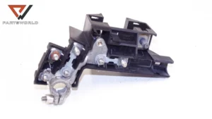 Плюсова клема  8j915459 за audi a4 (b8 8k) 2.0 tdi 143 hp (avant)