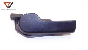 Вътрешна дръжка отваряне преден капак  за vw golf iv 1.9 tdi 131 hp asz (hatchback)