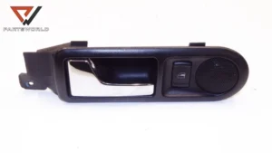 Вътрешна дръжка задна лява  за vw golf iv 1.9 tdi 131 hp asz (hatchback)