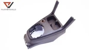 Лайсна около скоростен лост  за suzuki swift 3 (sg) 1.3 i 92 hp (m13a) (hatchback)