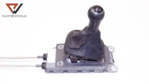 Скоростен лост с жила 1j0711266e за vw golf iv variant  1.9 tdi 101 hp (combi)