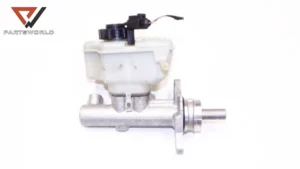 Спирачна помпа с казанче   за vw golf v  1.6 fsi 115 hp (bag) (hatchback)