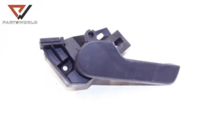 Вътрешна дръжка отваряне преден капак   за vw golf v  1.6 fsi 115 hp (bag) (hatchback)