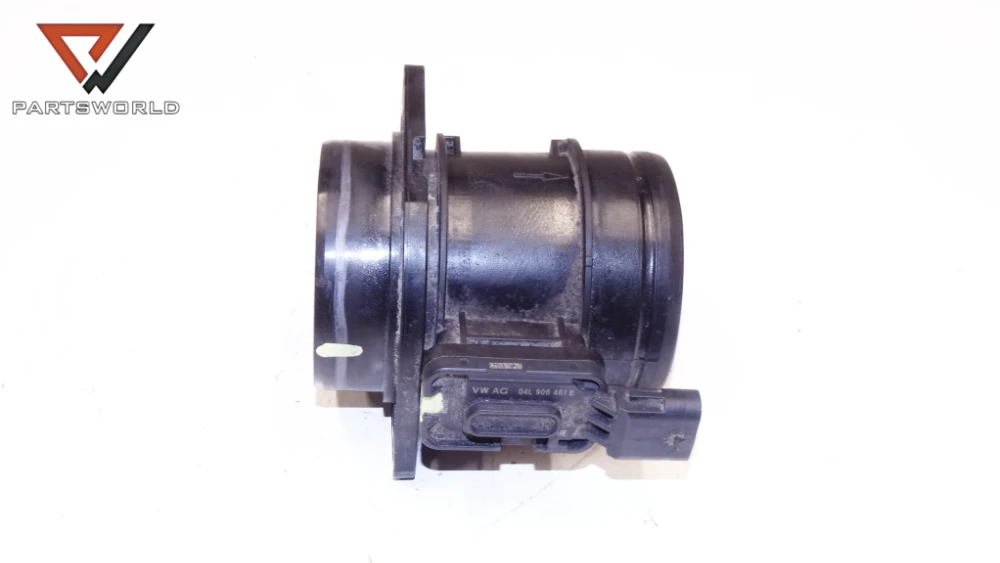 Дебитомер 04l906461b за vw golf vii variant (ba5) 1.6 tdi 105 hp (cxx) (combi) Дебитомер 04l906461b за vw golf vii variant (ba5) 1.6 tdi 105 hp (cxx) (combi)