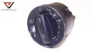 Ключ фарове   за vw golf v plus  1.9 tdi 90 hp (bru) (hatchback)