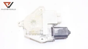 Машинка ел стъкло задна лява 5q4959811d за vw golf vii variant (ba5) 1.6 tdi 105 hp (cxx) (combi)