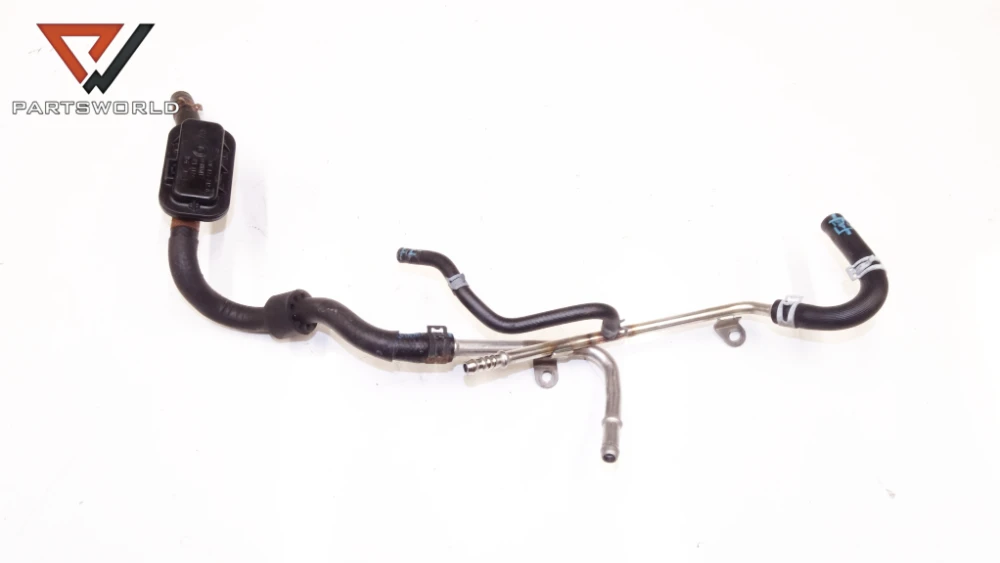 Тръбички за гориво 5q0127242b за vw golf vii variant (ba5) 1.6 tdi 105 hp (cxx) (combi) Тръбички за гориво 5q0127242b за vw golf vii variant (ba5) 1.6 tdi 105 hp (cxx) (combi)