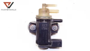 Вакуум клапан  04l131051f за vw golf vii variant (ba5) 1.6 tdi 105 hp (cxx) (combi)