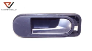 Вътрешна дръжка предна дясна  за vw golf v plus  1.9 tdi 90 hp (bru) (hatchback)