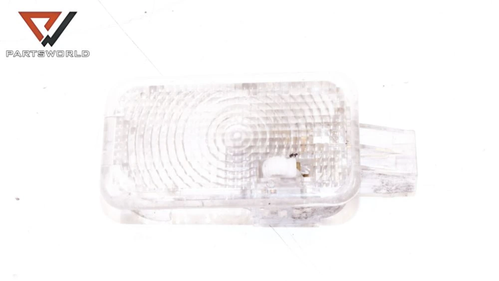 Плафон в багажник за suzuki sx4 ddis 4x4 1.9 ddis 120 hp (d19aa) (hatchback) Плафон в багажник за suzuki sx4 ddis 4x4 1.9 ddis 120 hp (d19aa) (hatchback)