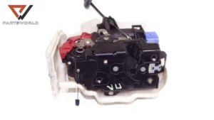 Брава врата предна лява   за vw golf v 1.9 tdi 105 hp bkc (hatchback)