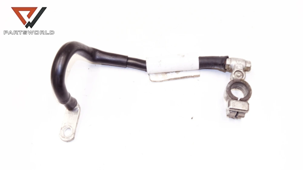 Минусова клема за vw golf v 1.9 tdi 105 hp bkc (hatchback) Минусова клема за vw golf v 1.9 tdi 105 hp bkc (hatchback)