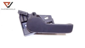 Вътрешна дръжка отваряне преден капак   за vw golf v 1.9 tdi 105 hp bkc (hatchback)