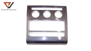 Лайсна около радио  за vw touran 1.9 tdi 105 hp avq (minivan)