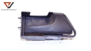 Вътрешна дръжка предна дясна  за vw golf iii 1.6 i 75 hp abu (hatchback)