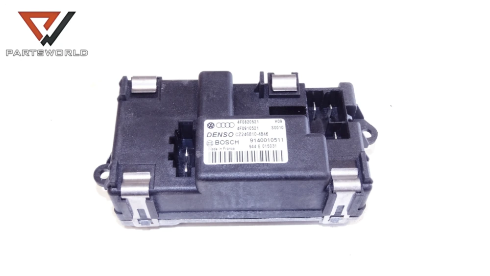 Реостат парно 4f0820521 за audi a6 (4f,c6) quattro 3.0 tdi 224 hp (sedan) Реостат парно 4f0820521 за audi a6 (4f,c6) quattro 3.0 tdi 224 hp (sedan)