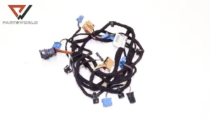 Инсталация кутия за парно 3c1971566p за vw passat 6 variant (b6,3c5) 2.0 tdi 140 hp bkp (combi)