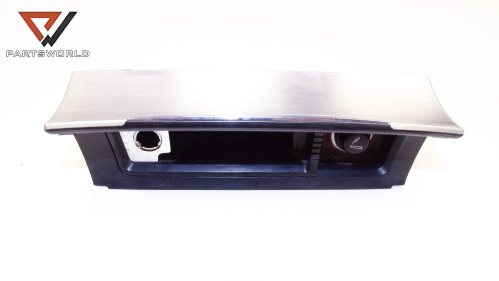 Пепелник със запалка за vw passat 6 variant (b6,3c5) 2.0 tdi 140 hp bkp (combi) Пепелник със запалка за vw passat 6 variant (b6,3c5) 2.0 tdi 140 hp bkp (combi)