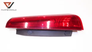 Стоп десен горна част  за kia cee'd i 1.4 cvvt 16v 109 hp (sport wagon)