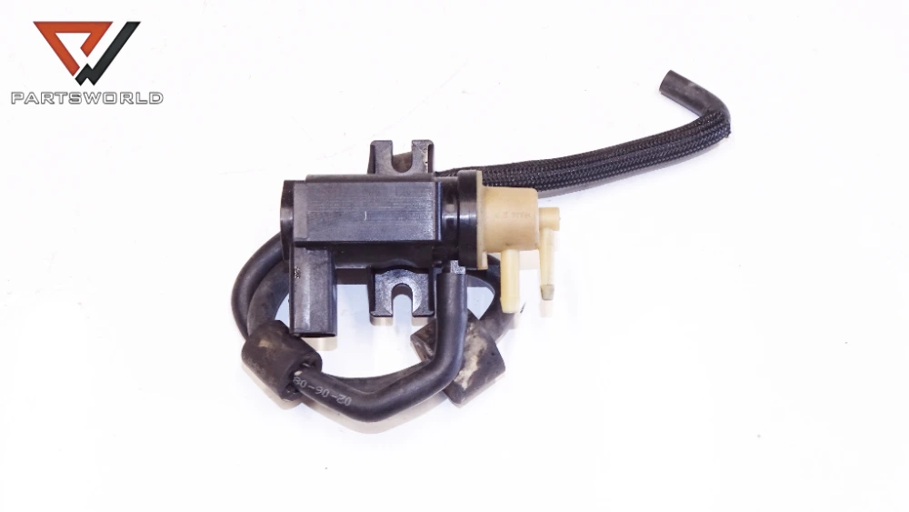 Вакуум клапан 1k0906627a за vw golf v 1.9 tdi 105 hp bls (hatchback) Вакуум клапан 1k0906627a за vw golf v 1.9 tdi 105 hp bls (hatchback)