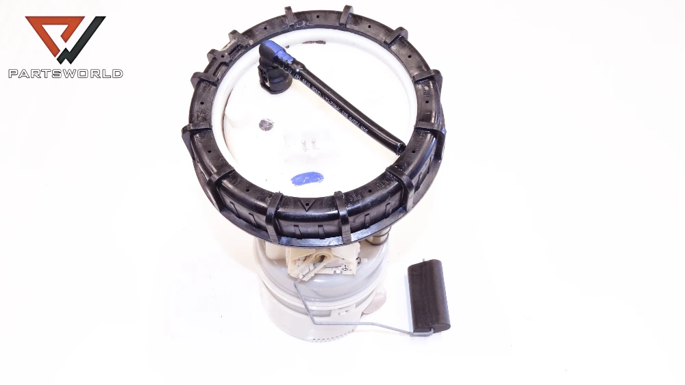 Горивна помпа в резервоар 2752287 за mini hatch (r56) cooper 1.6i 16v 122hp (hatchback) Горивна помпа в резервоар 2752287 за mini hatch (r56) cooper 1.6i 16v 122hp (hatchback)