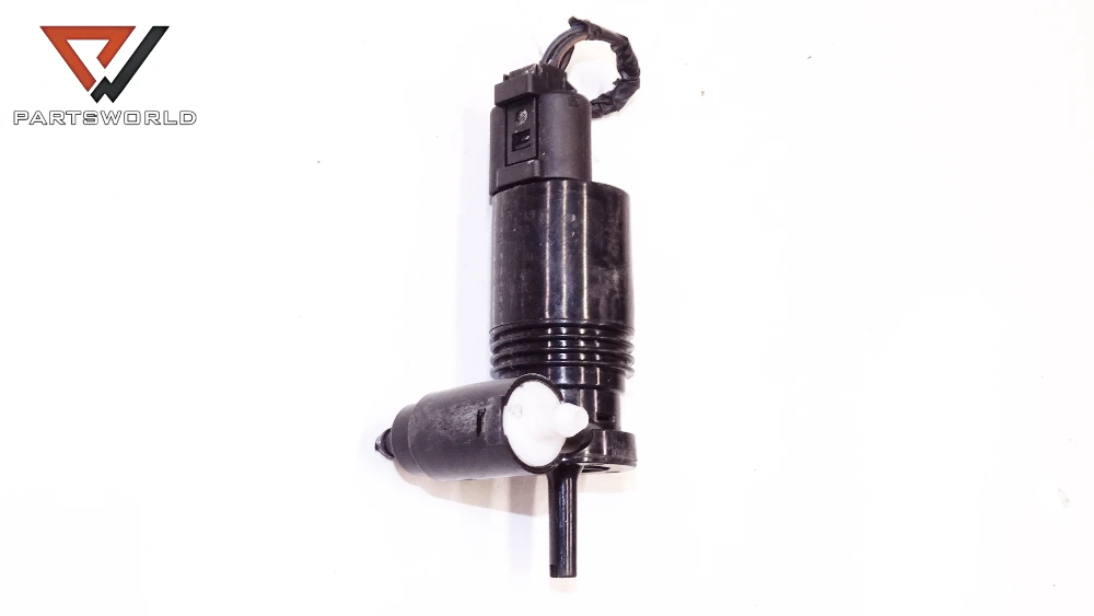 Помпичка за чистачки 2751743 за mini hatch (r56) cooper 1.6i 16v 122hp (hatchback) Помпичка за чистачки 2751743 за mini hatch (r56) cooper 1.6i 16v 122hp (hatchback)