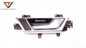 Вътрешна дръжка задна дясна  за audi a6 (4f,c6) quattro 3.0 tdi 224 hp (combi)