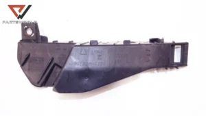 Водач задна броня десен 6j3807378 за seat  ibiza iv sc 1.9 tdi 105hp (hatchback)