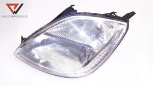 Фар ляв  за ford  fiesta vi (mk6) 1.4 duratec 16v