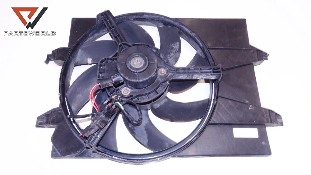 Перка охлаждане за ford fiesta vi (mk6) 1.4 duratec 16v Перка охлаждане за ford fiesta vi (mk6) 1.4 duratec 16v