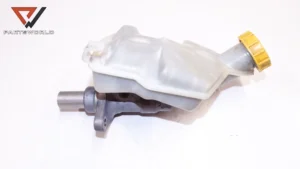 Спирачна помпа с казанче  за ford  fiesta vi (mk6) 1.4 duratec 16v