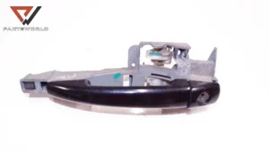 Външна дръжка предна лява  за peugeot 407 sw 1.6 hdi 136hp sportwagon