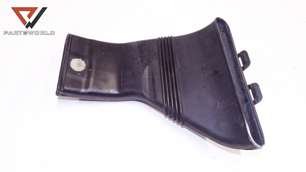 Въздуховод 9652757680 за peugeot 407 sw 1.6 hdi 136hp sportwagon Въздуховод 9652757680 за peugeot 407 sw 1.6 hdi 136hp sportwagon