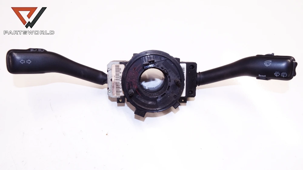 Лентов кабел за волан с лостчета светлини и чистачки 4b0953503h за vw golf iv (mk4) 1.8 t 20v (150 hp) (aeb) Лентов кабел за волан с лостчета светлини и чистачки 4b0953503h за vw golf iv (mk4) 1.8 t 20v (150 hp) (aeb)