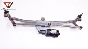 Моторче предни чистачки  за vw golf iv (mk4) 1.8 t 20v (150 hp) (aeb)