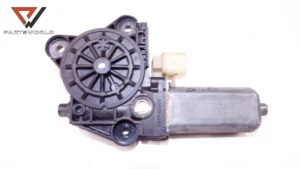 Машинка ел стъкло задна лява  за mercedes-benz  c-class (w203)  c 200 kompressor (163 hp) (m111)