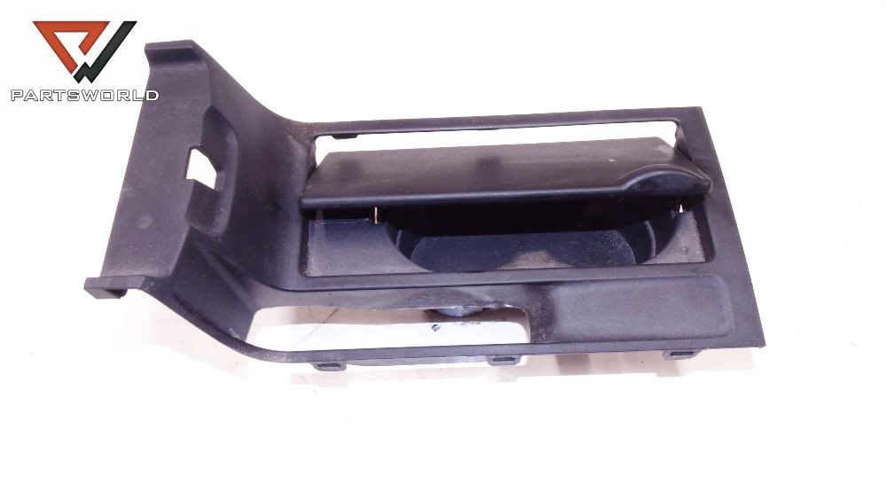 dsc03350_partsworld Поставка за чаши за MAZDA 3 (BK) 1.6 HDI 90 hp (hatchback) - Image 1