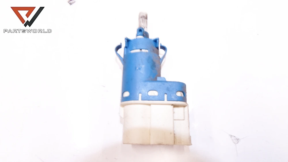 dsc03352_partsworld Стоп машинка за MAZDA 3 (BK) 1.6 HDI 90 hp (hatchback) - Image 1