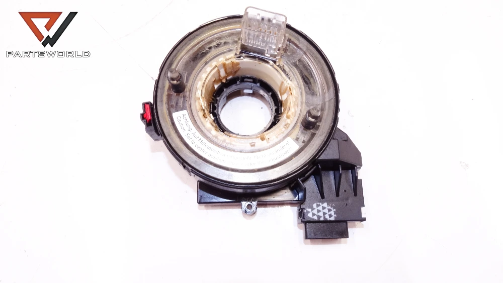 dsc03356_partsworld Лентов кабел за волан 1K0959653D за AUDI A3 (8P) 1.9 TDI 105 hp (hatchback) - Image 1