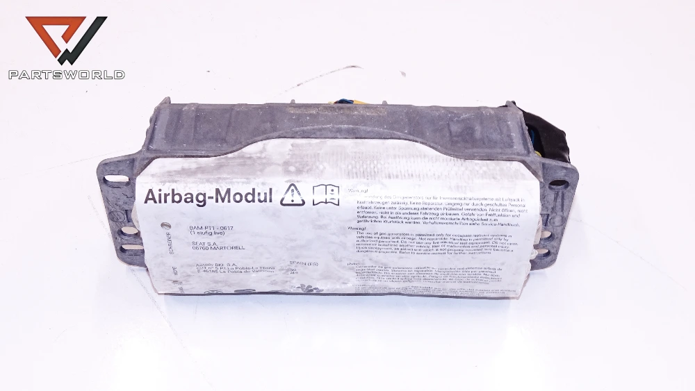 airbag пасажер 5p0880204b за seat altea (5p) 1.6 mpi 102 hp airbag пасажер 5p0880204b за seat altea (5p) 1.6 mpi 102 hp