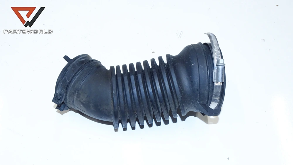 dsc05782_partsworld Въздуховод гофриран за HONDA Civic VIII Hatchback 2.2 D 140 hp - Image 1